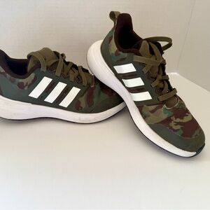 Adidas Green and Brown Camouflage Sneakers, size 4 Girls